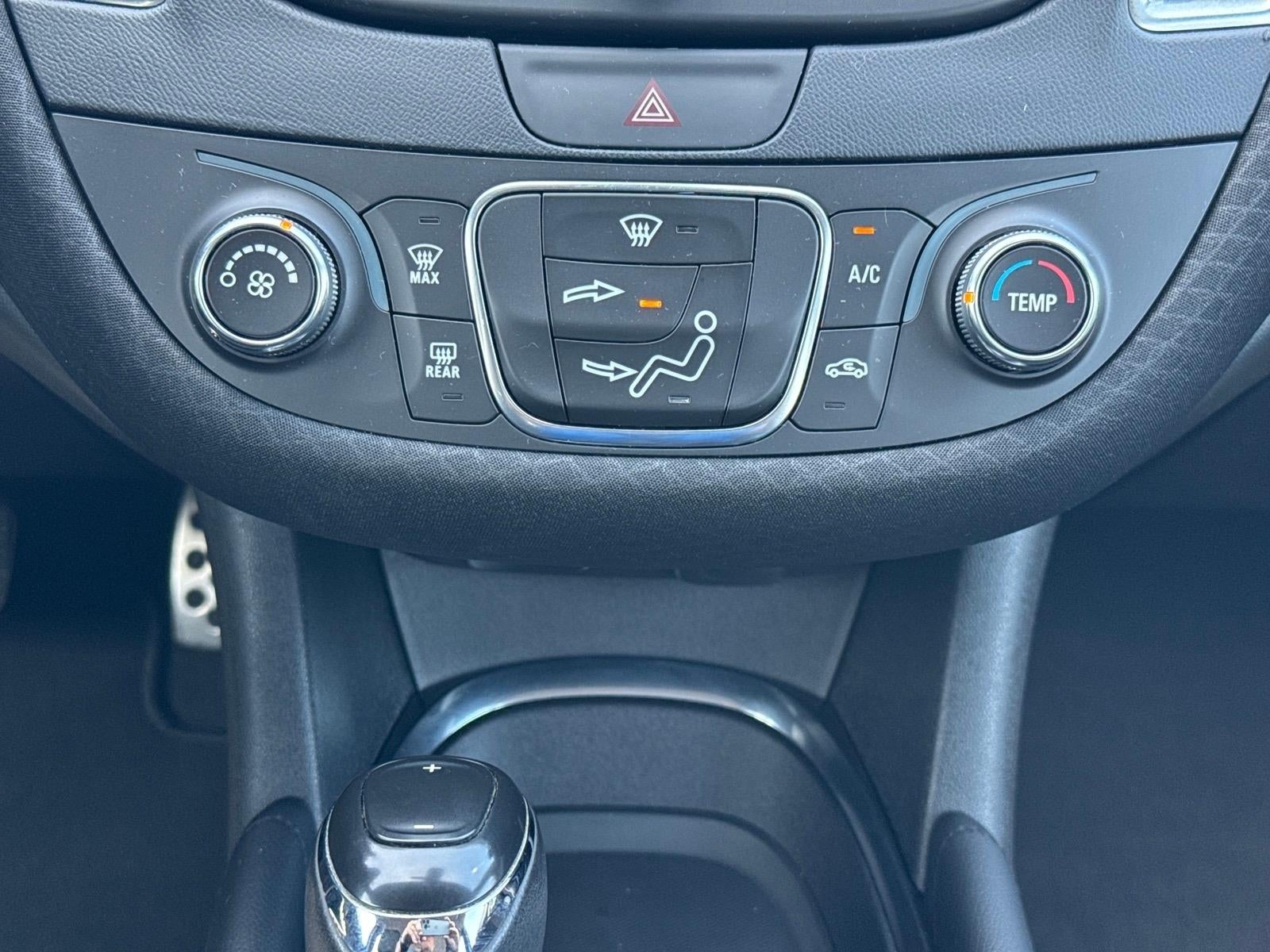 2017 Chevrolet Malibu LT