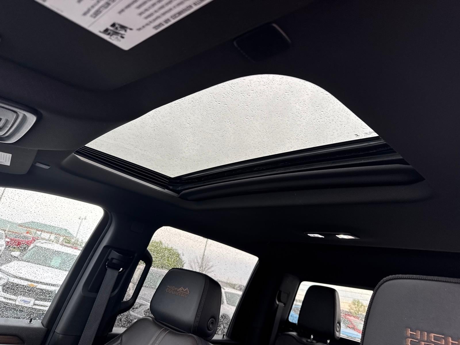 2025 Chevrolet Silverado 3500 HD High Country DRW