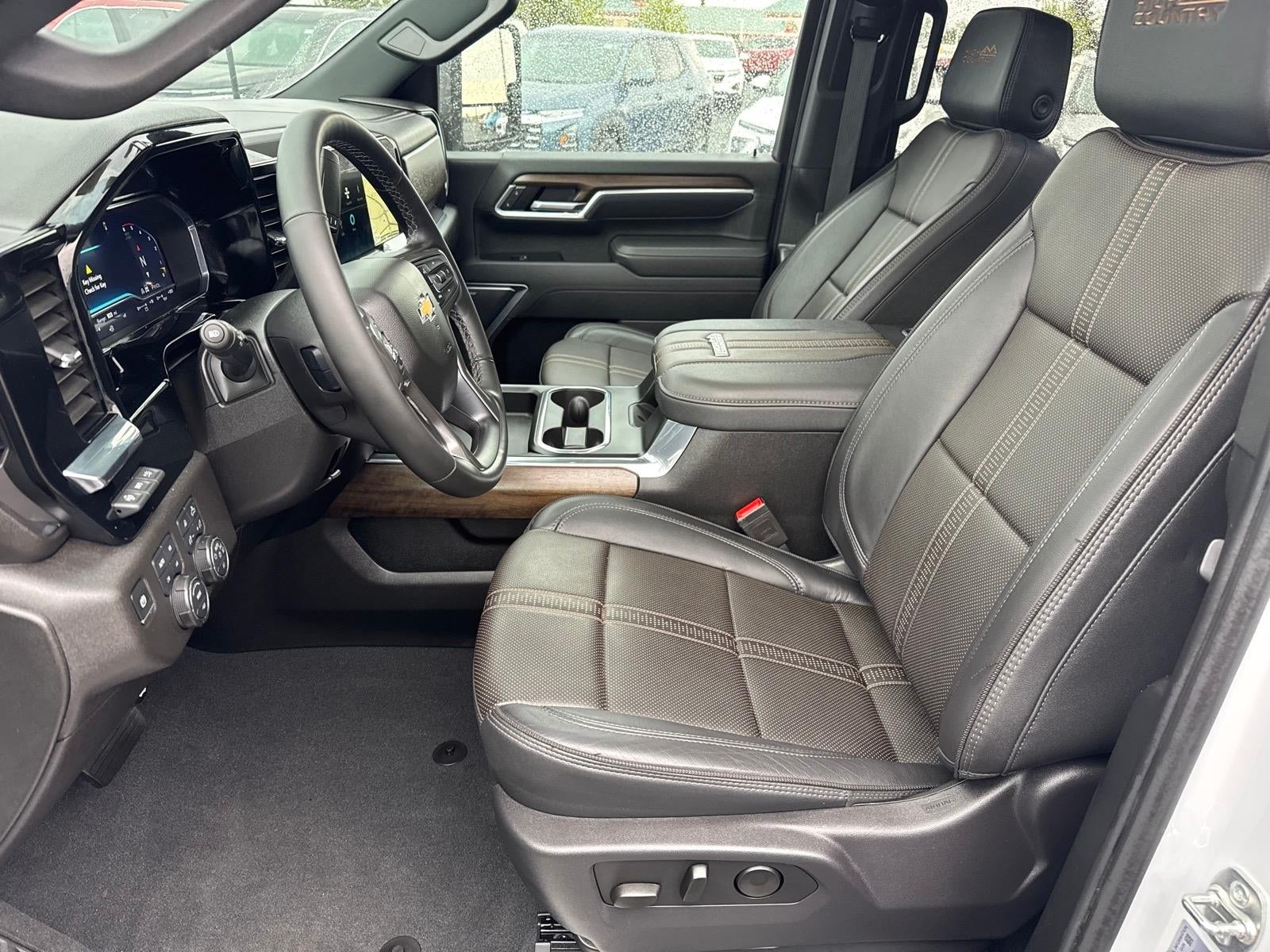 2025 Chevrolet Silverado 3500 HD High Country DRW