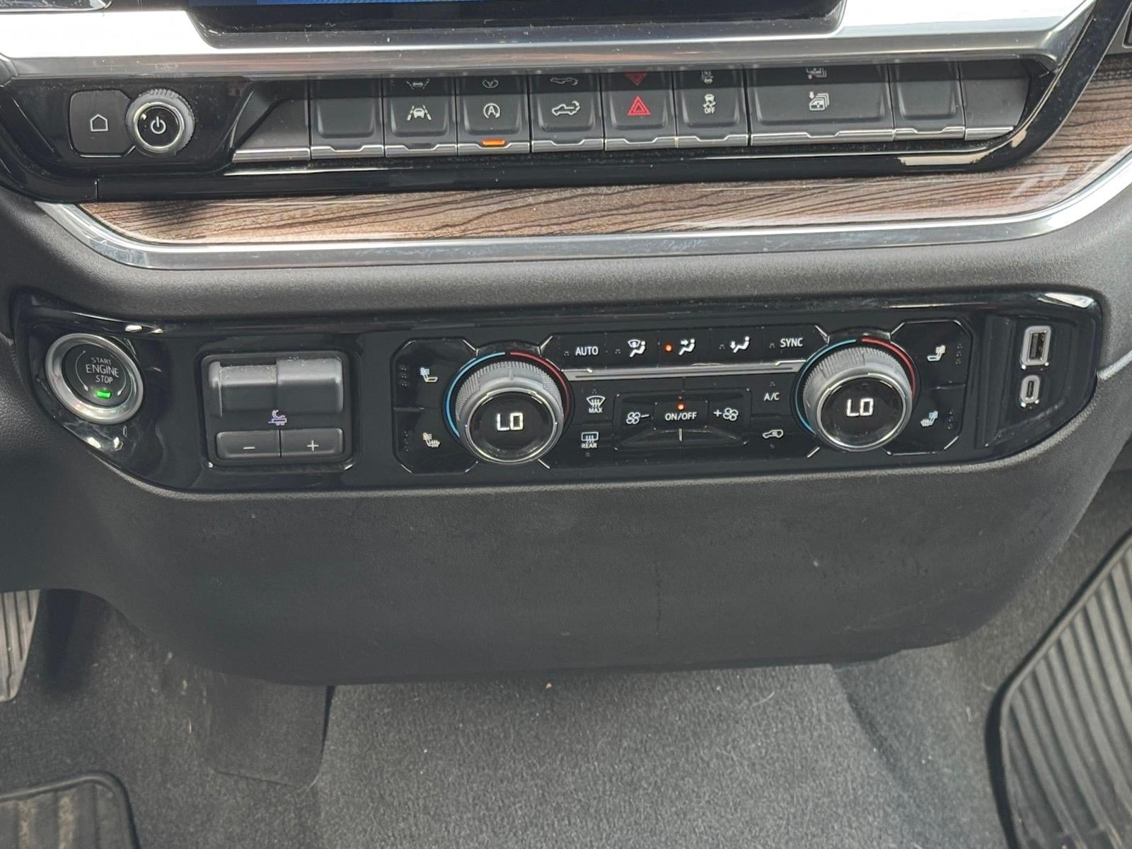 2025 Chevrolet Silverado 1500 LT (2FL)