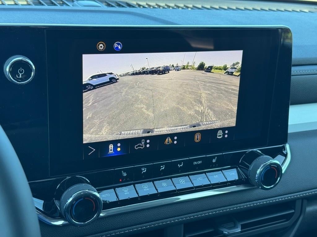 2025 Chevrolet Colorado WT/LT