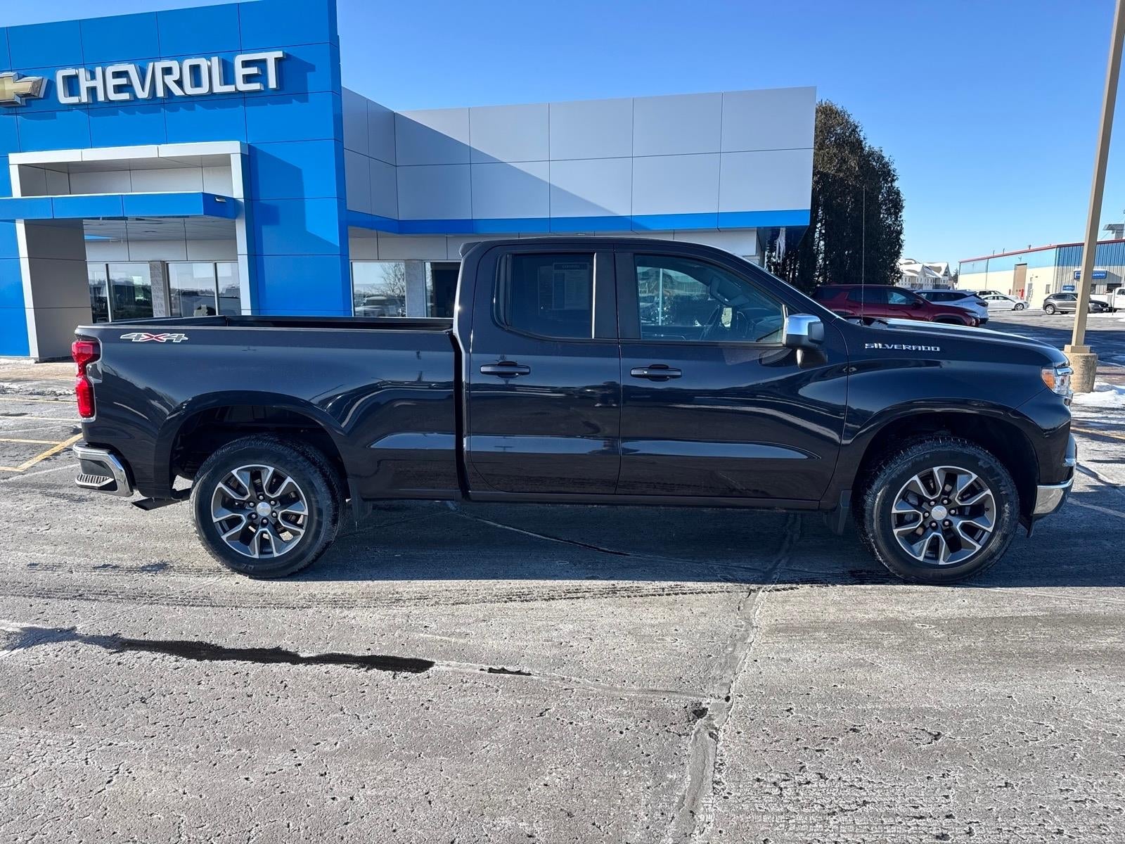 2023 Chevrolet Silverado 1500 LT