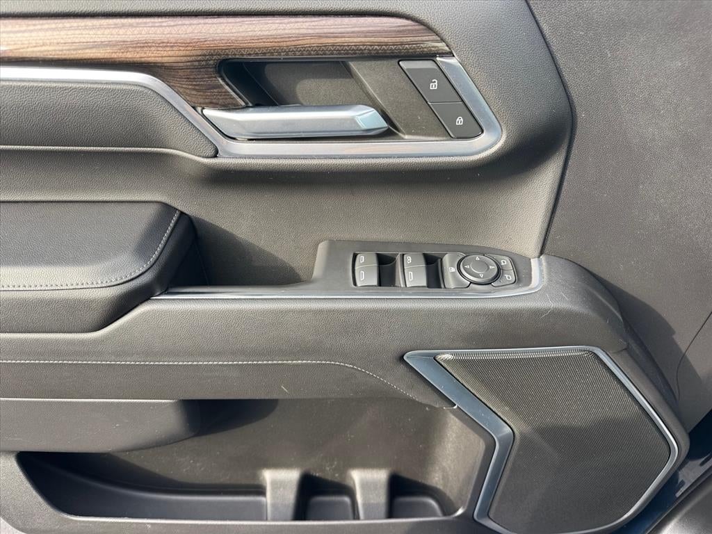 2022 Chevrolet Silverado 1500 LT (2FL)