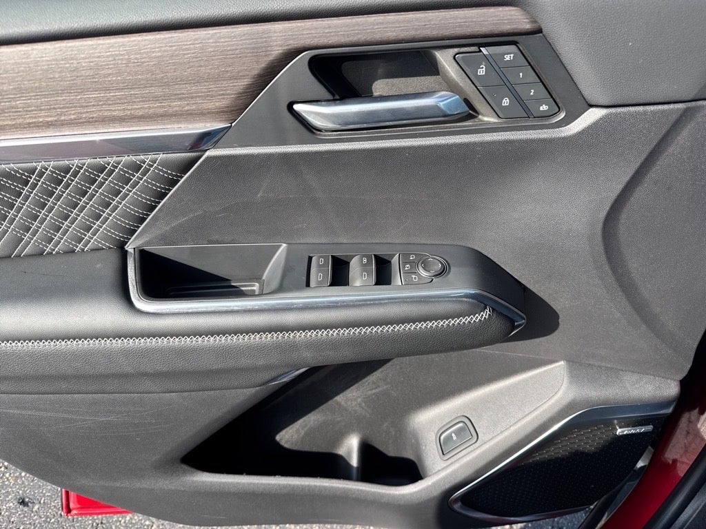 2024 GMC Acadia Denali