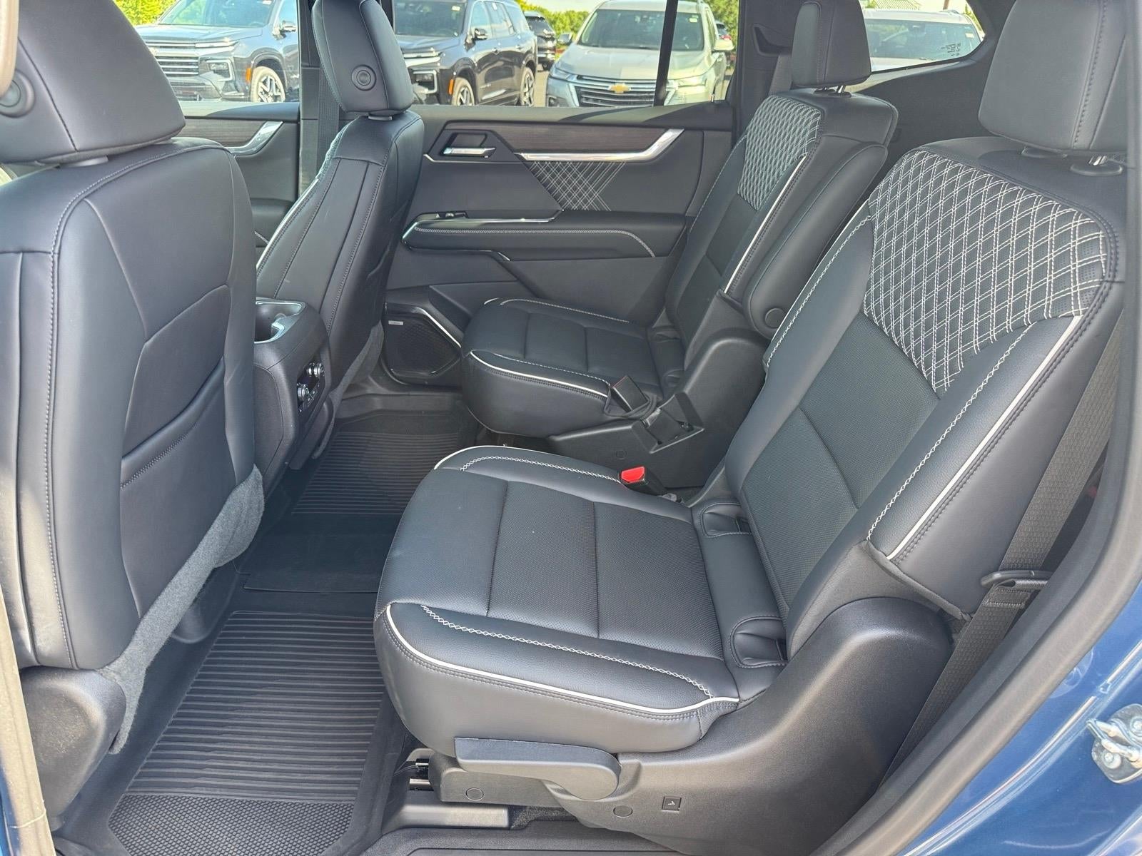 2024 GMC Acadia Denali