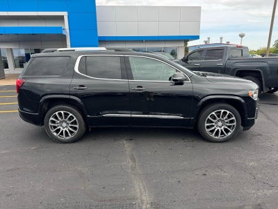 2023 GMC Acadia Denali