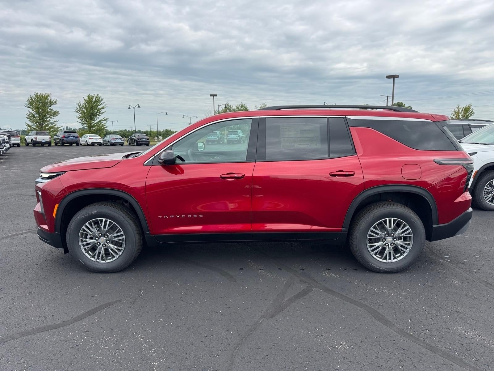 2027 Chevrolet Traverse LT