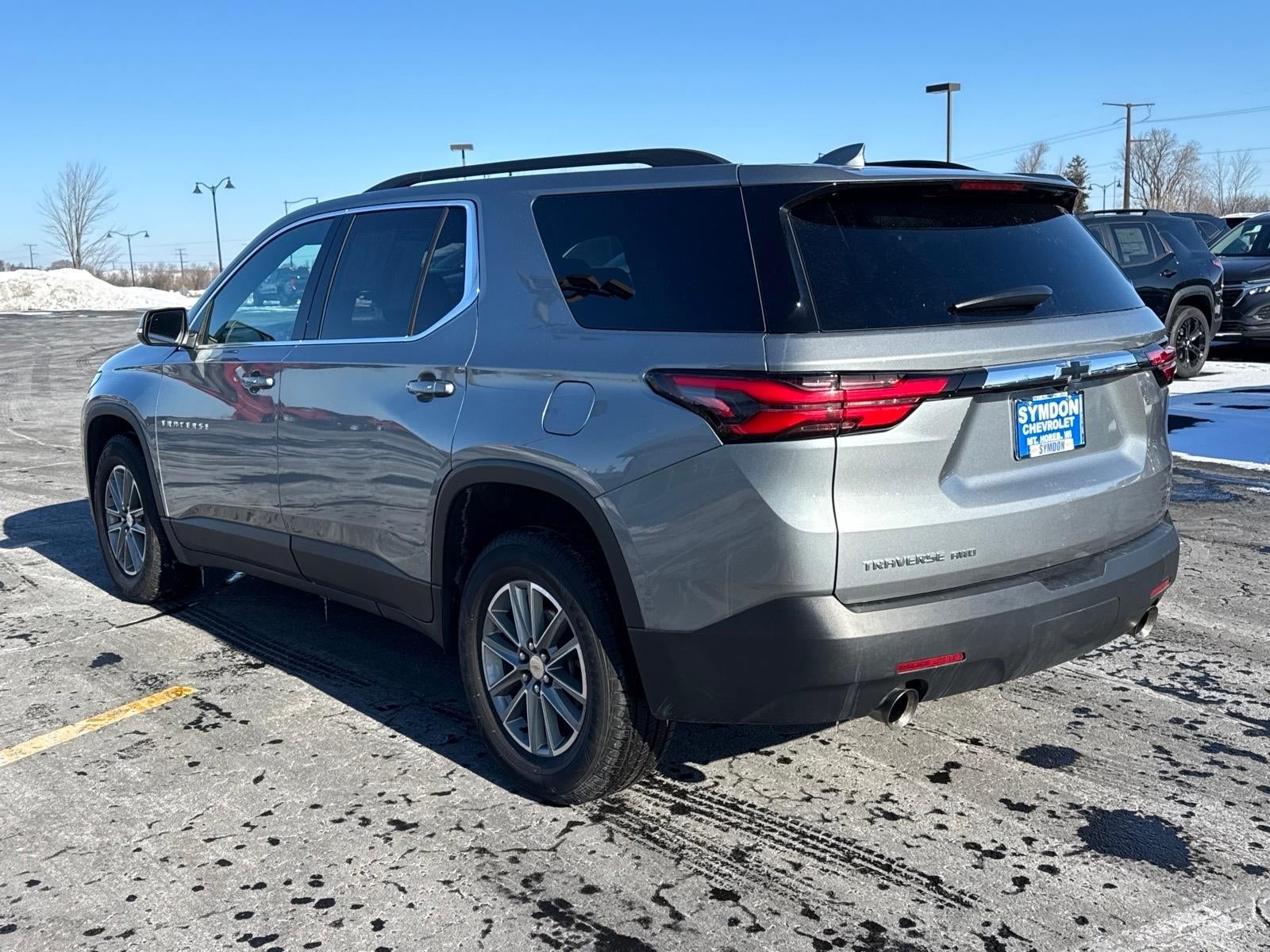 2023 Chevrolet Traverse LT Leather