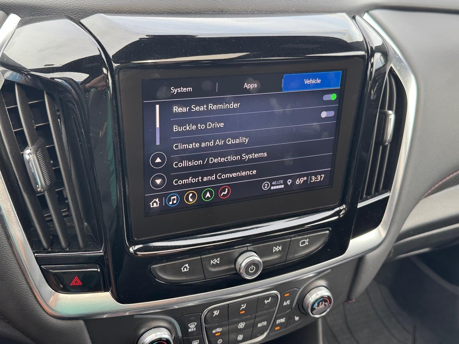 2023 Chevrolet Traverse RS