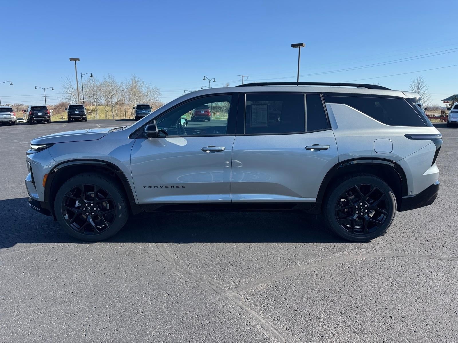 2024 Chevrolet Traverse RS