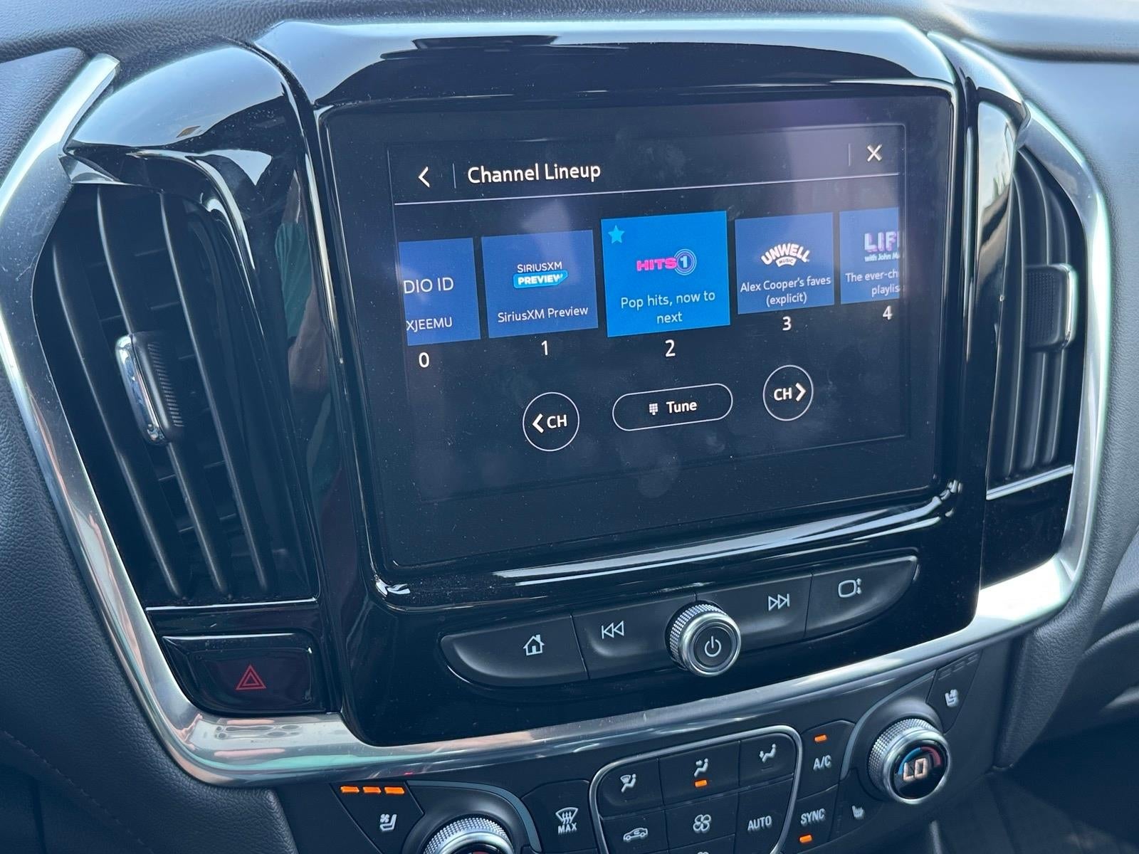 2023 Chevrolet Traverse High Country