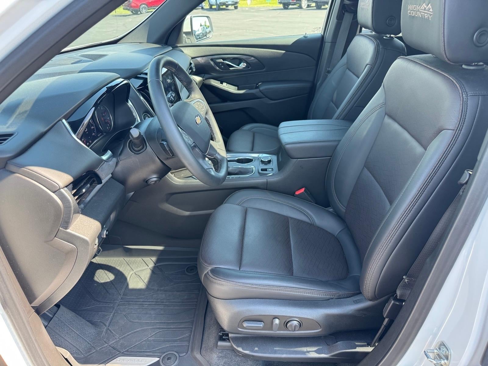 2023 Chevrolet Traverse High Country