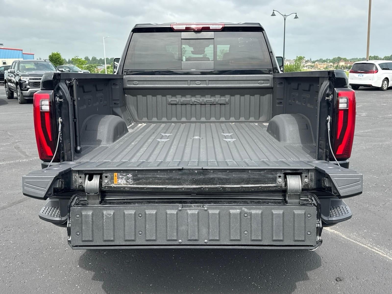 2025 GMC Sierra 2500 HD Denali