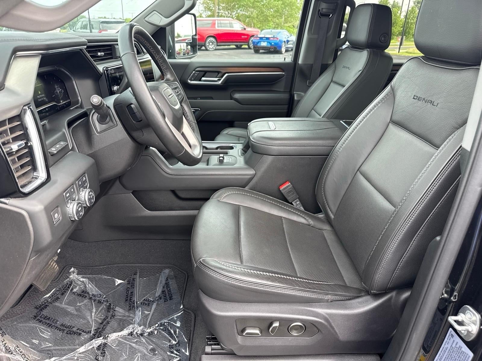 2025 GMC Sierra 2500 HD Denali