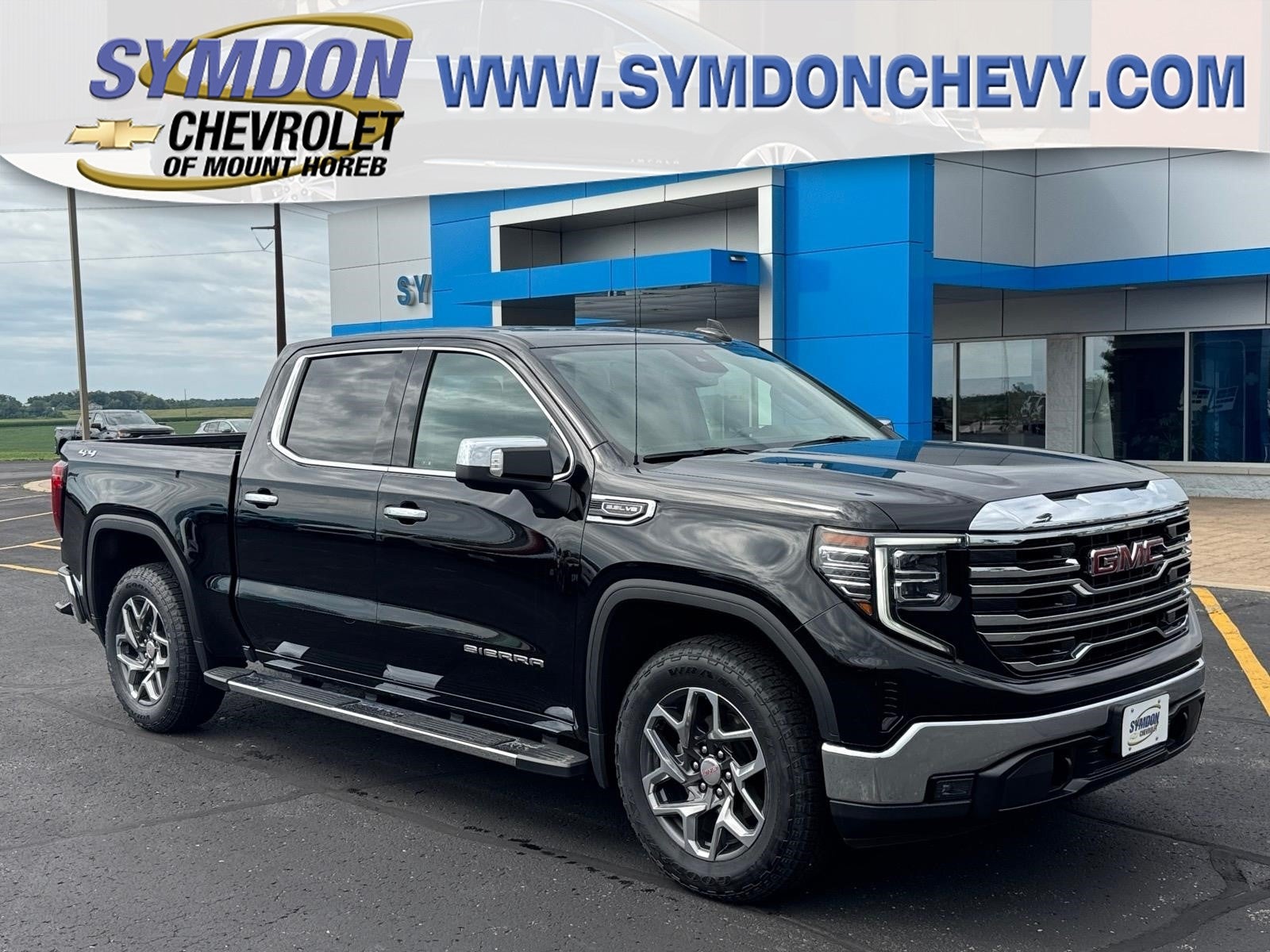 2024 GMC Sierra 1500 SLT