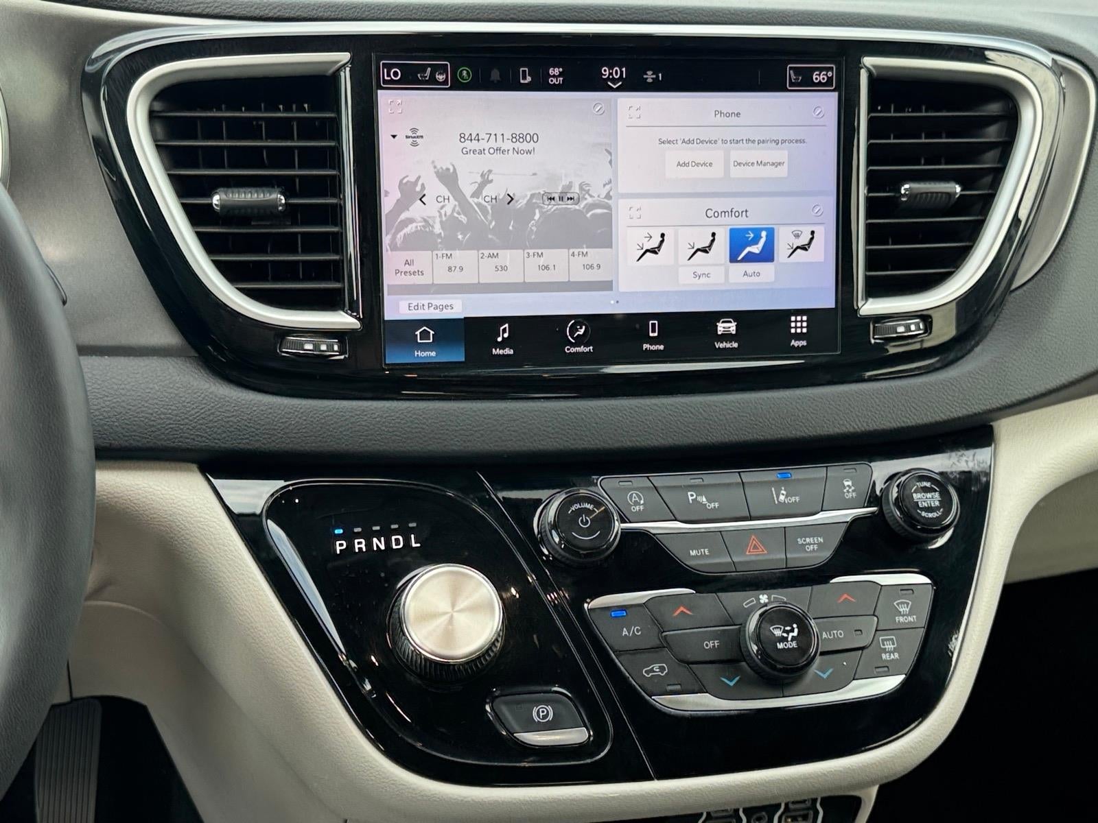 2024 Chrysler Pacifica Touring L