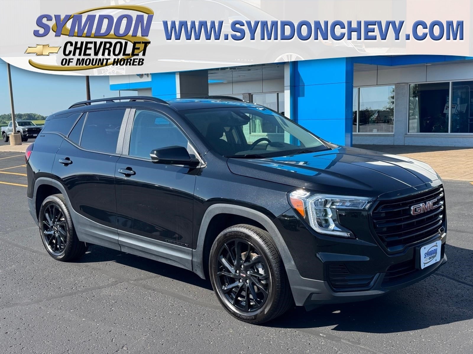 2023 GMC Terrain SLE