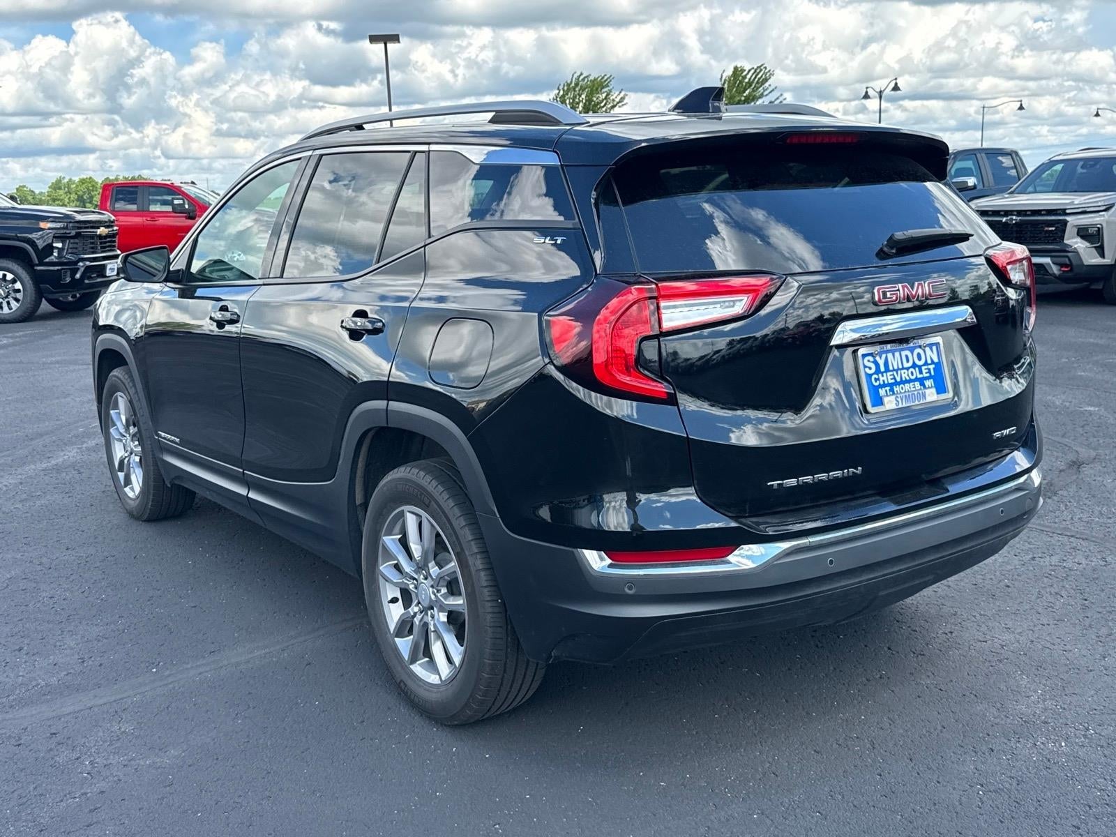 2024 GMC Terrain SLT