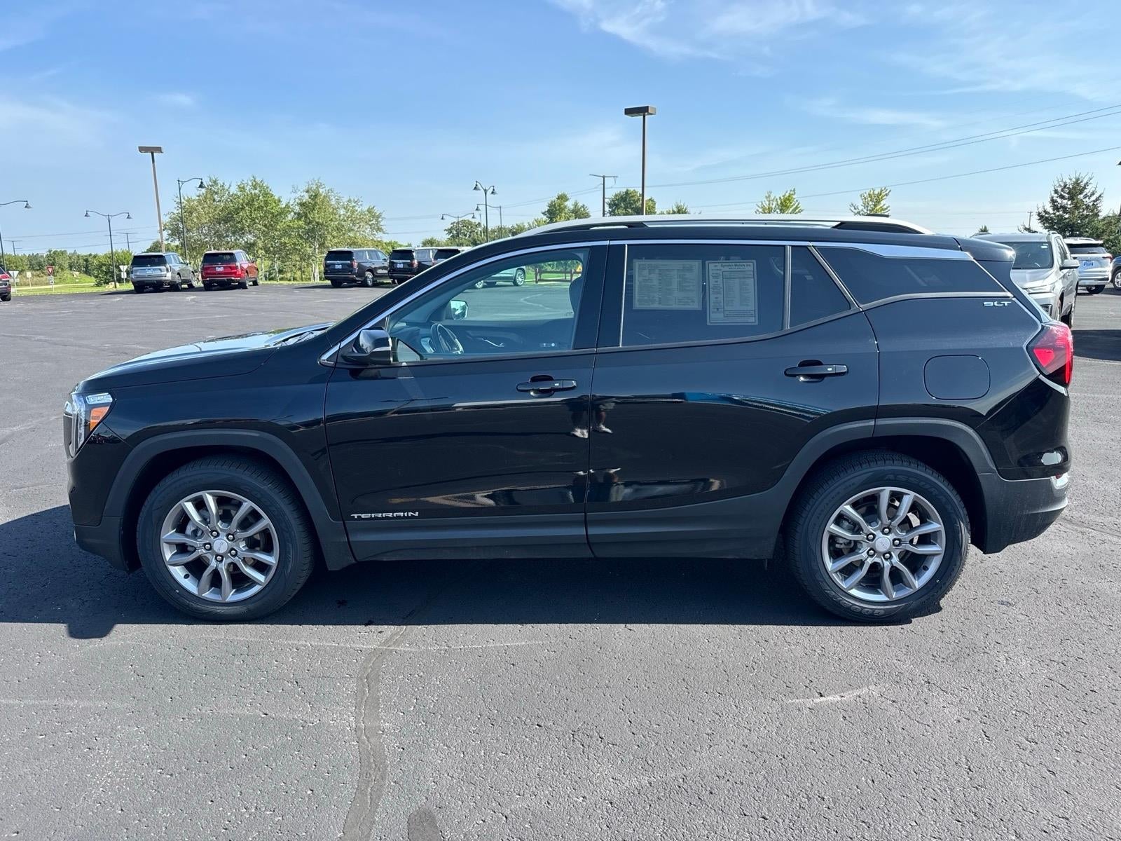 2024 GMC Terrain SLT