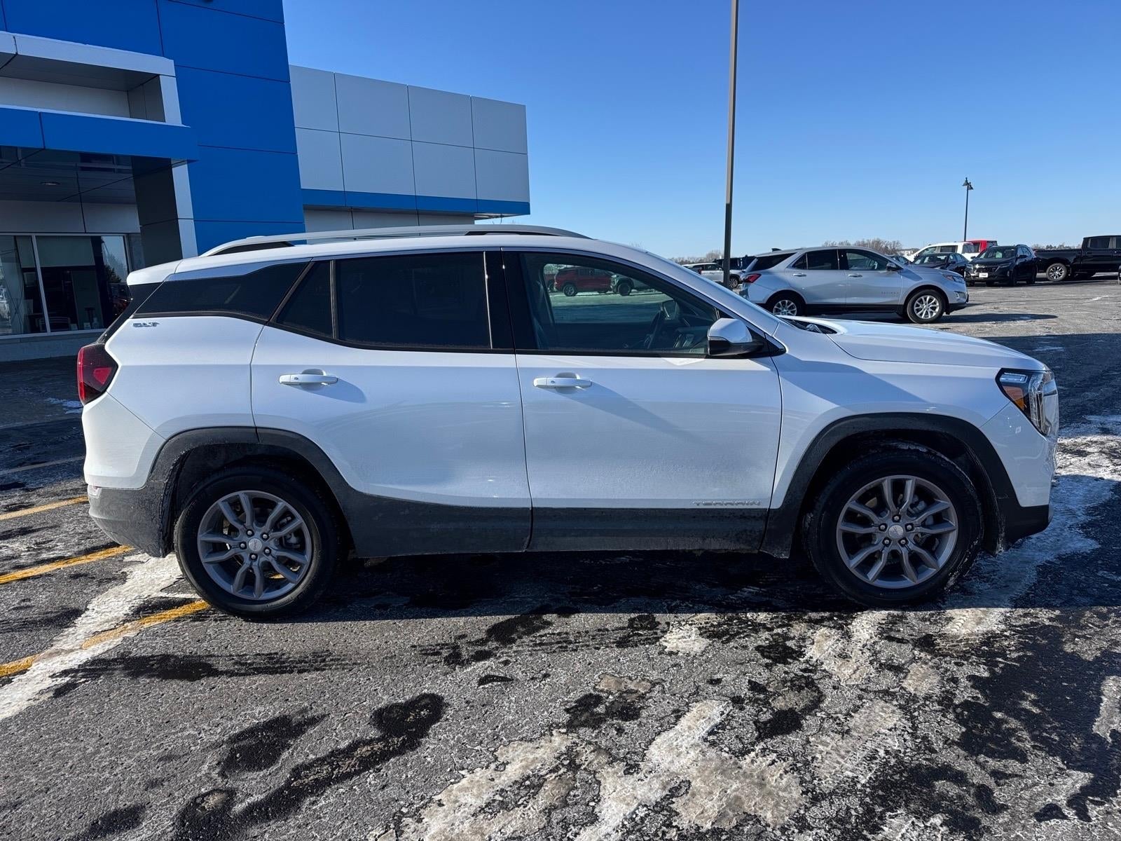 2024 GMC Terrain SLT