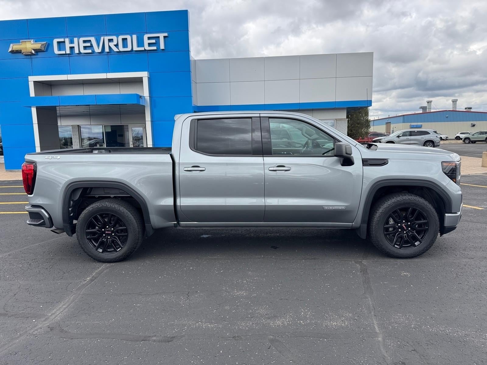 2024 GMC Sierra 1500 Elevation