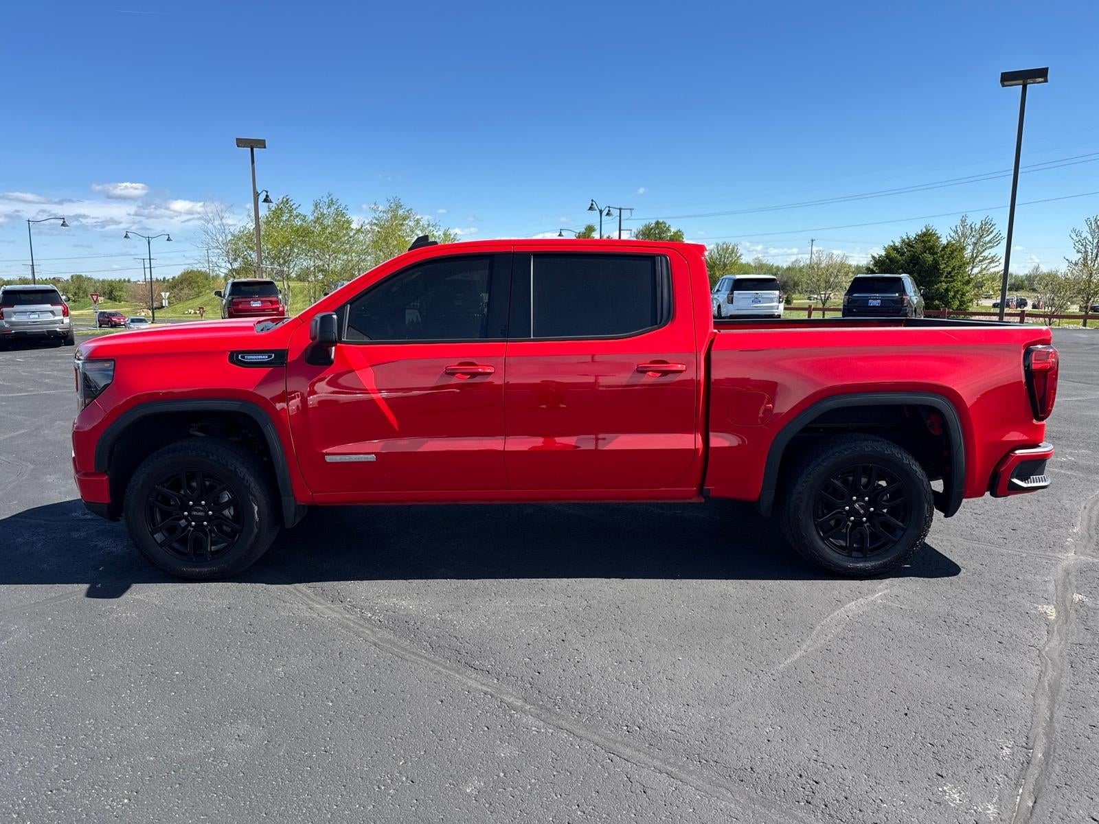 2025 GMC Sierra 1500 Elevation