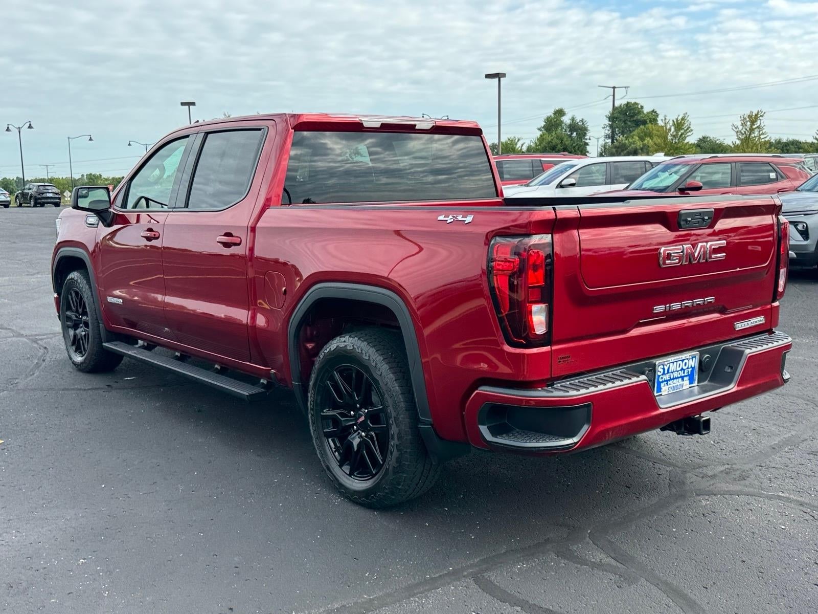 2024 GMC Sierra 1500 Elevation