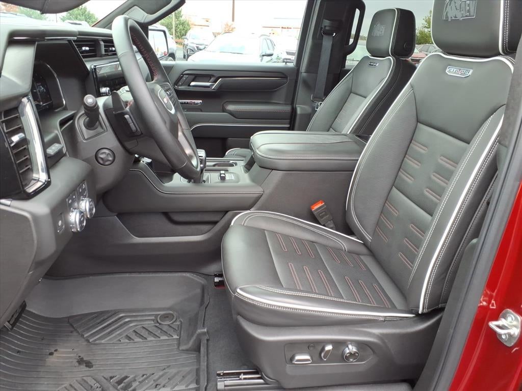 2025 GMC Sierra 1500 AT4X