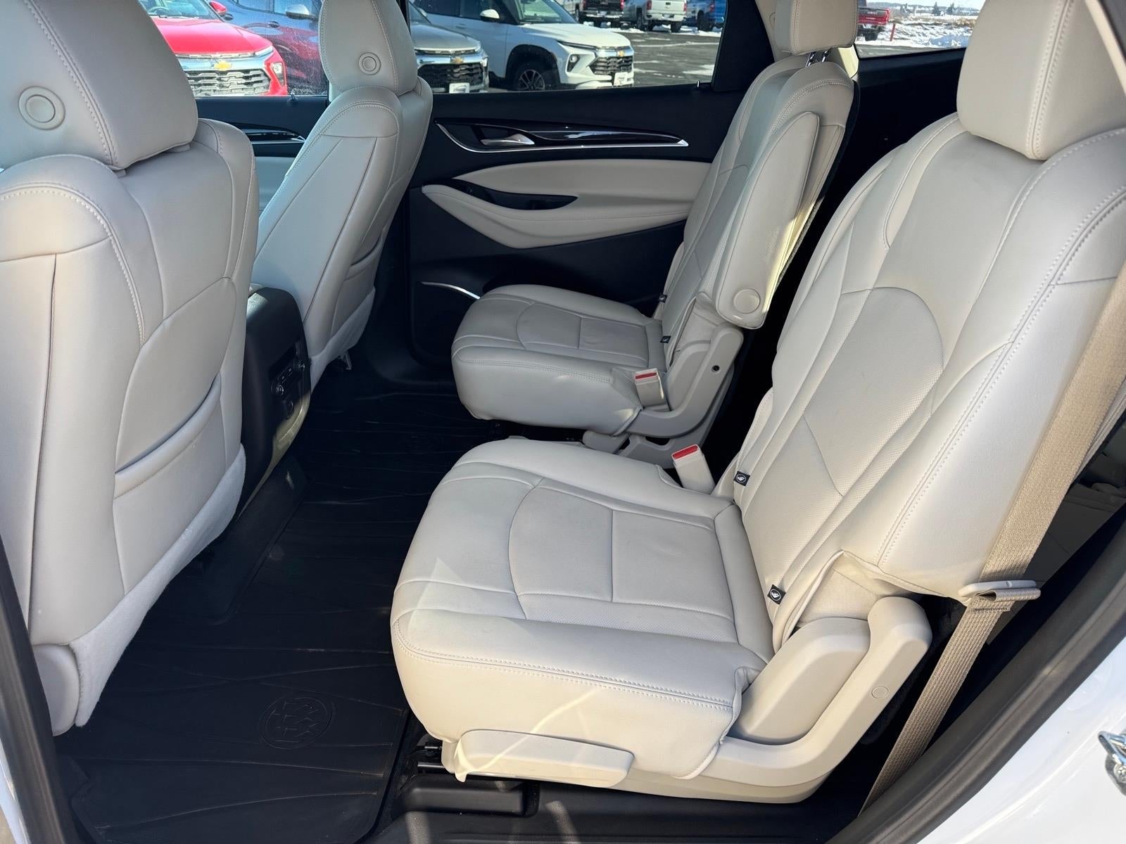 2024 Buick Enclave Essence