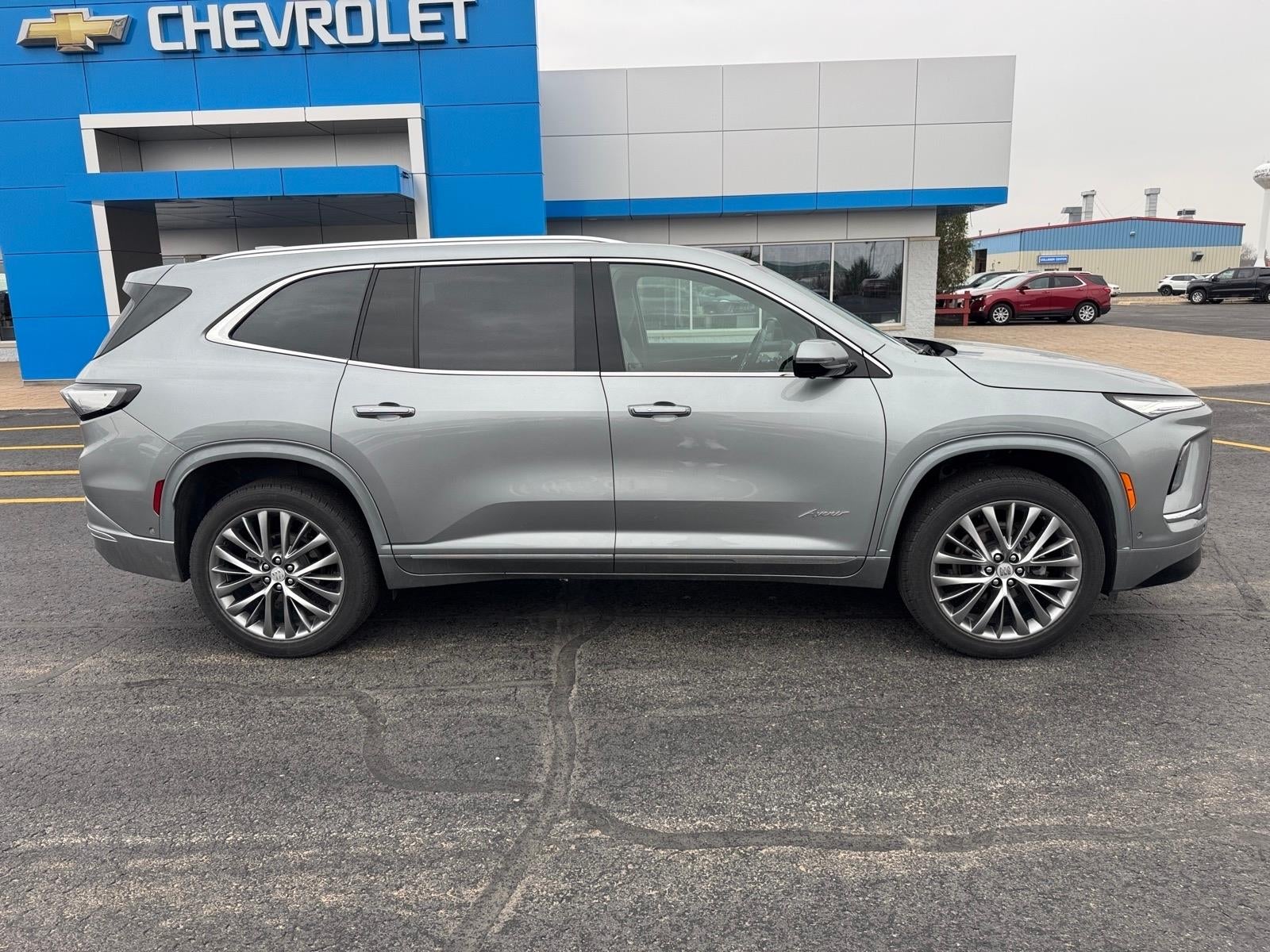 2025 Buick Enclave Avenir