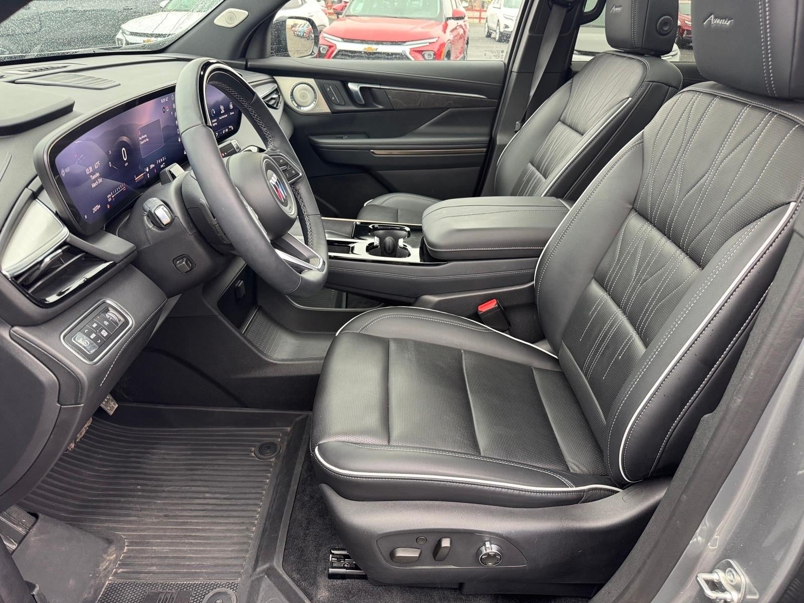 2025 Buick Enclave Avenir