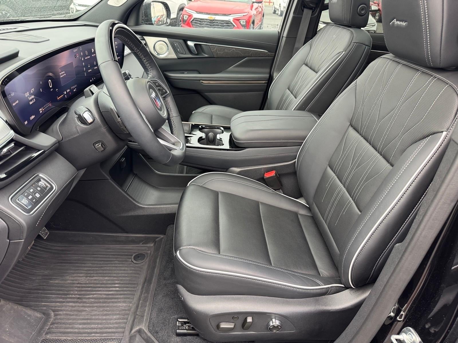 2025 Buick Enclave Avenir