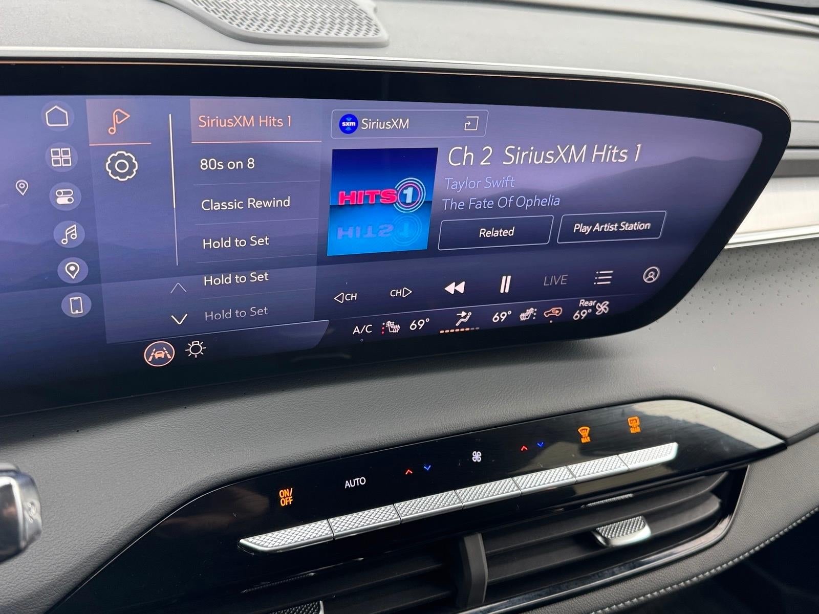 2025 Buick Enclave Avenir