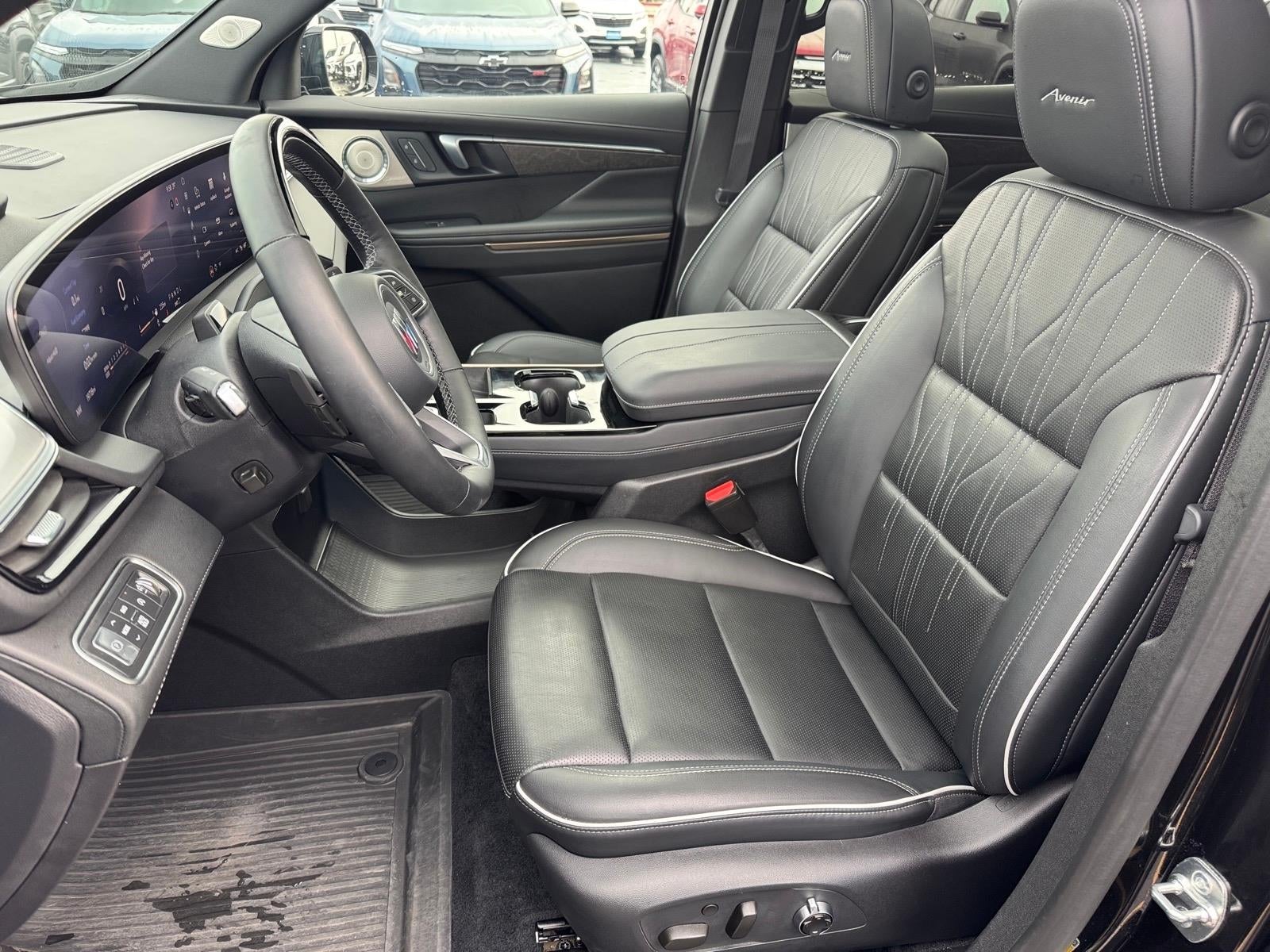 2025 Buick Enclave Avenir