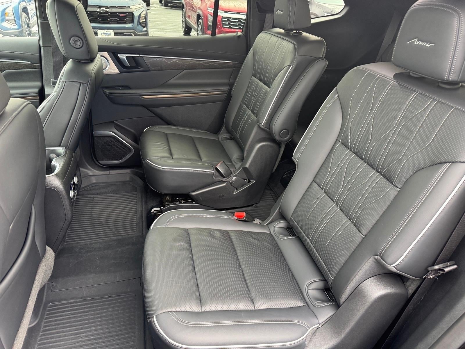 2025 Buick Enclave Avenir