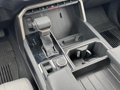 2024 Toyota Tundra 4WD SR5