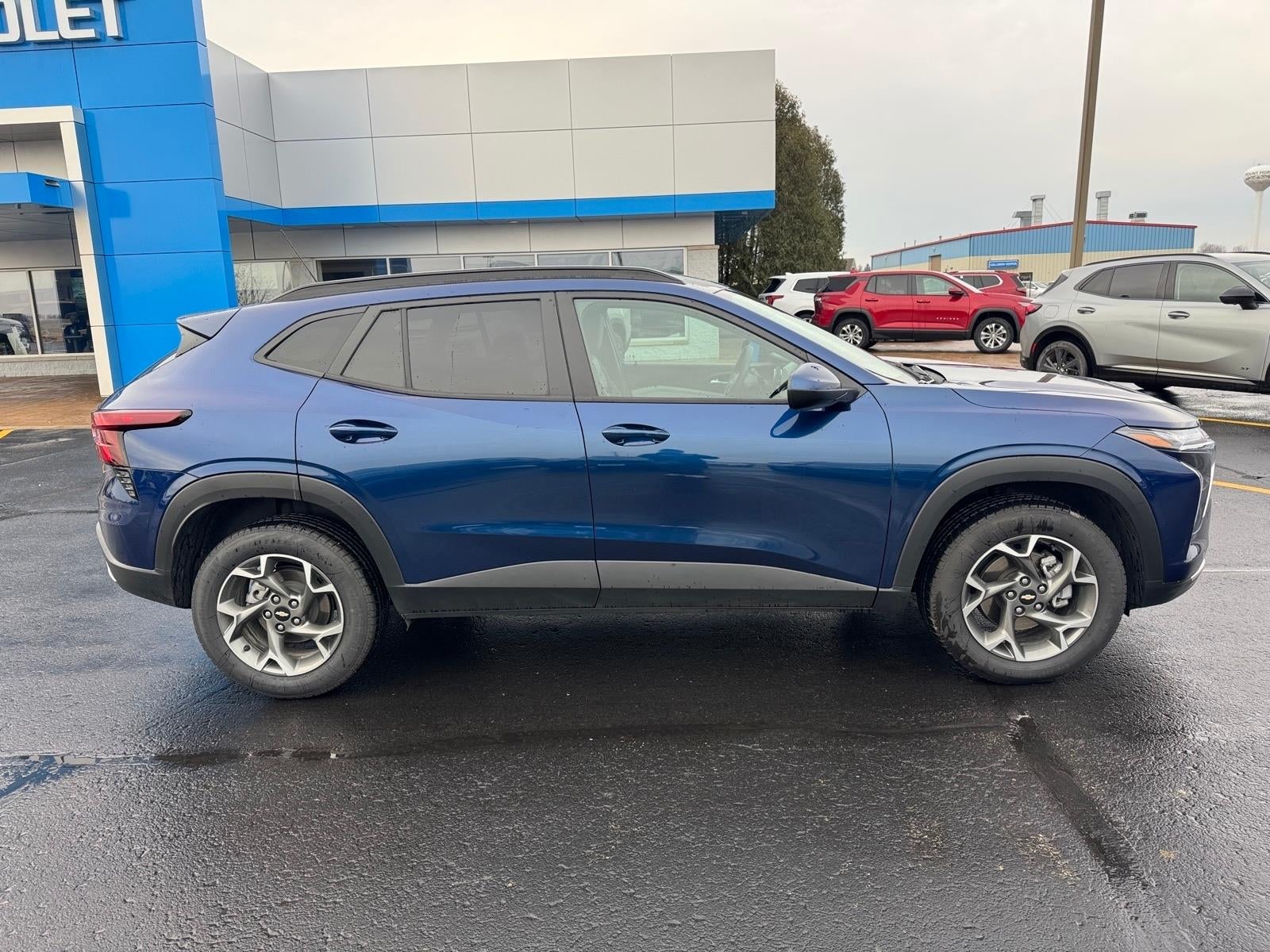 2024 Chevrolet Trax LT